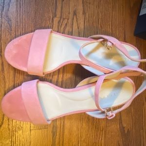 Brand New Cole Haan pink velvet heels